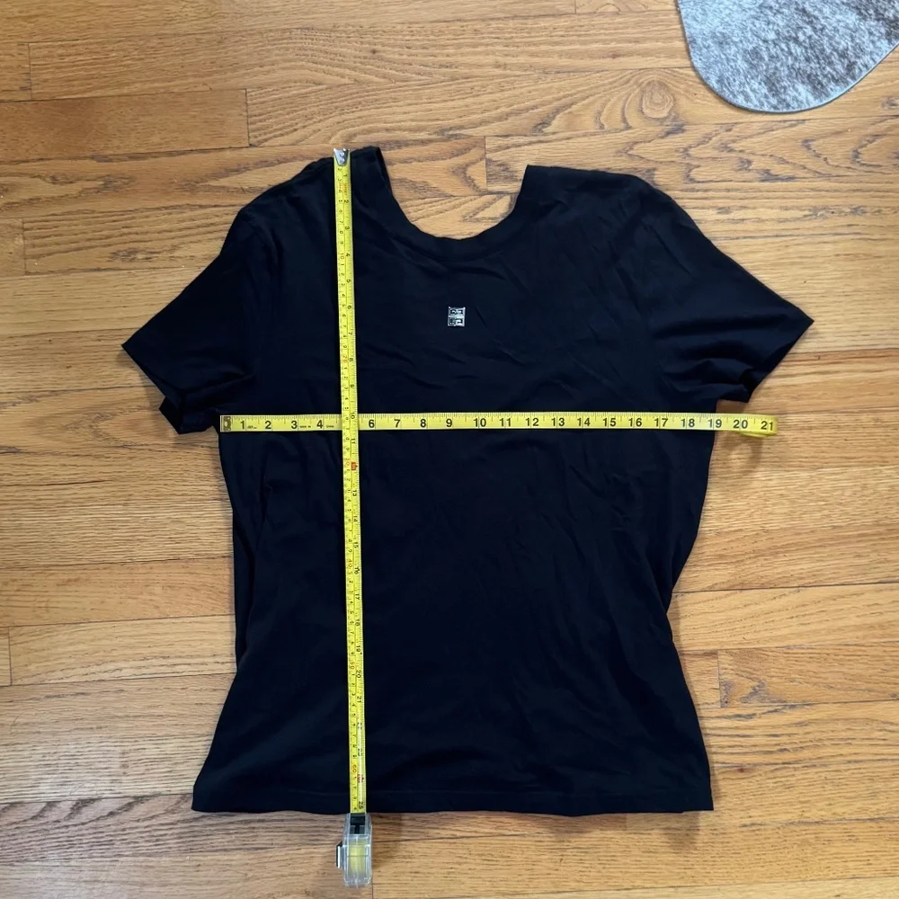GIVENCHY BNWT Tee w/4G Emblem, Draped Back in Black Silver Size M - Picture 8 of 10